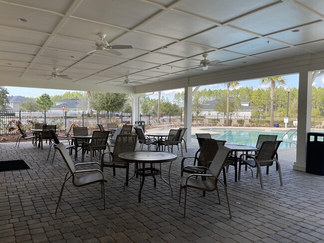 Building Photo - 805 Trellis Bay Dr