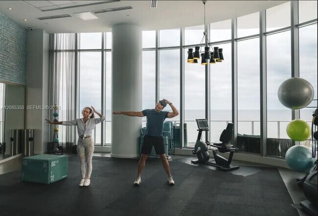 Building Photo - 4111 S Ocean Dr