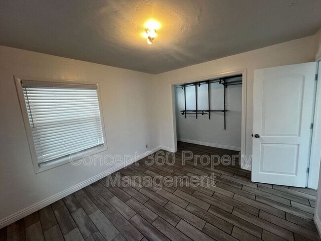 Building Photo - 14101 1/2 ANDERSON PL