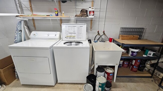 Building Photo - 5305 Berrywood Dr