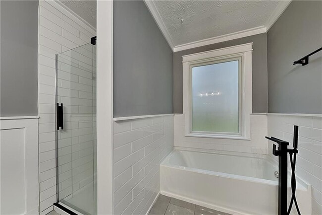 Building Photo - 3355 Hudson Ln