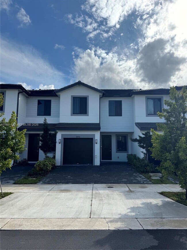 Building Photo - 18992 SW 344th Ter