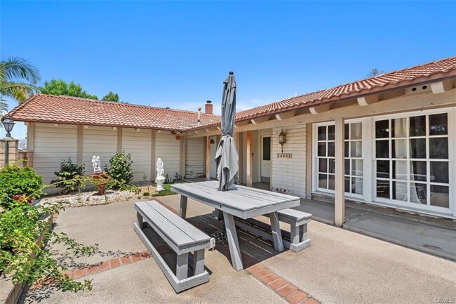 Building Photo - 24522 Quintana Dr