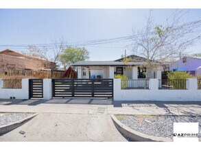 Building Photo - Discover the Epitome of Modern Living in t...