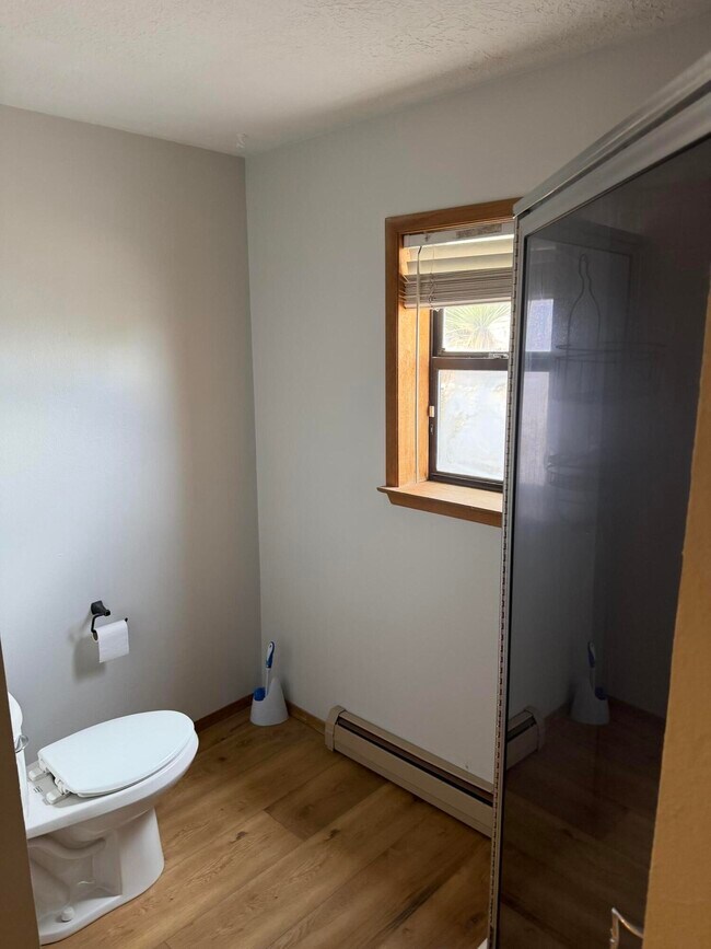 Building Photo - 675 Camino Arco Iris