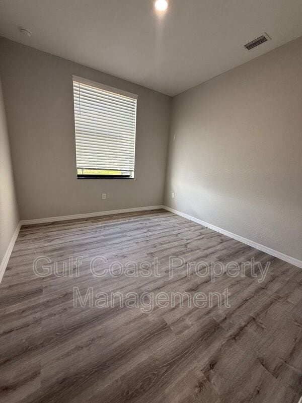 Building Photo - 3103 58th St W