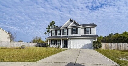 Building Photo - 131 Flag Ln