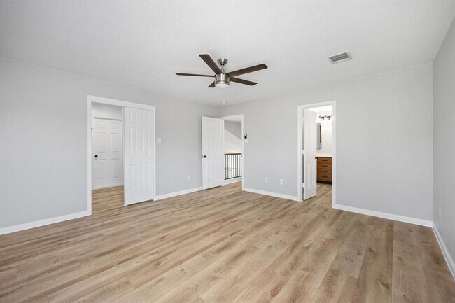 Building Photo - 1413 Catalina Dr