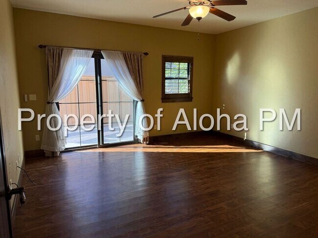 Building Photo - 129 E Cholla Hills St