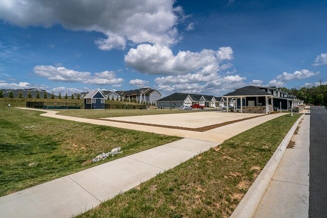 Building Photo - 1575 Port Hills Dr