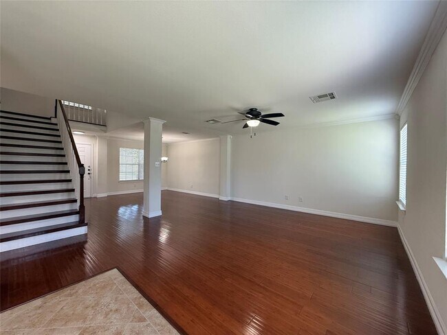 Building Photo - 307 Indian Meadow Dr