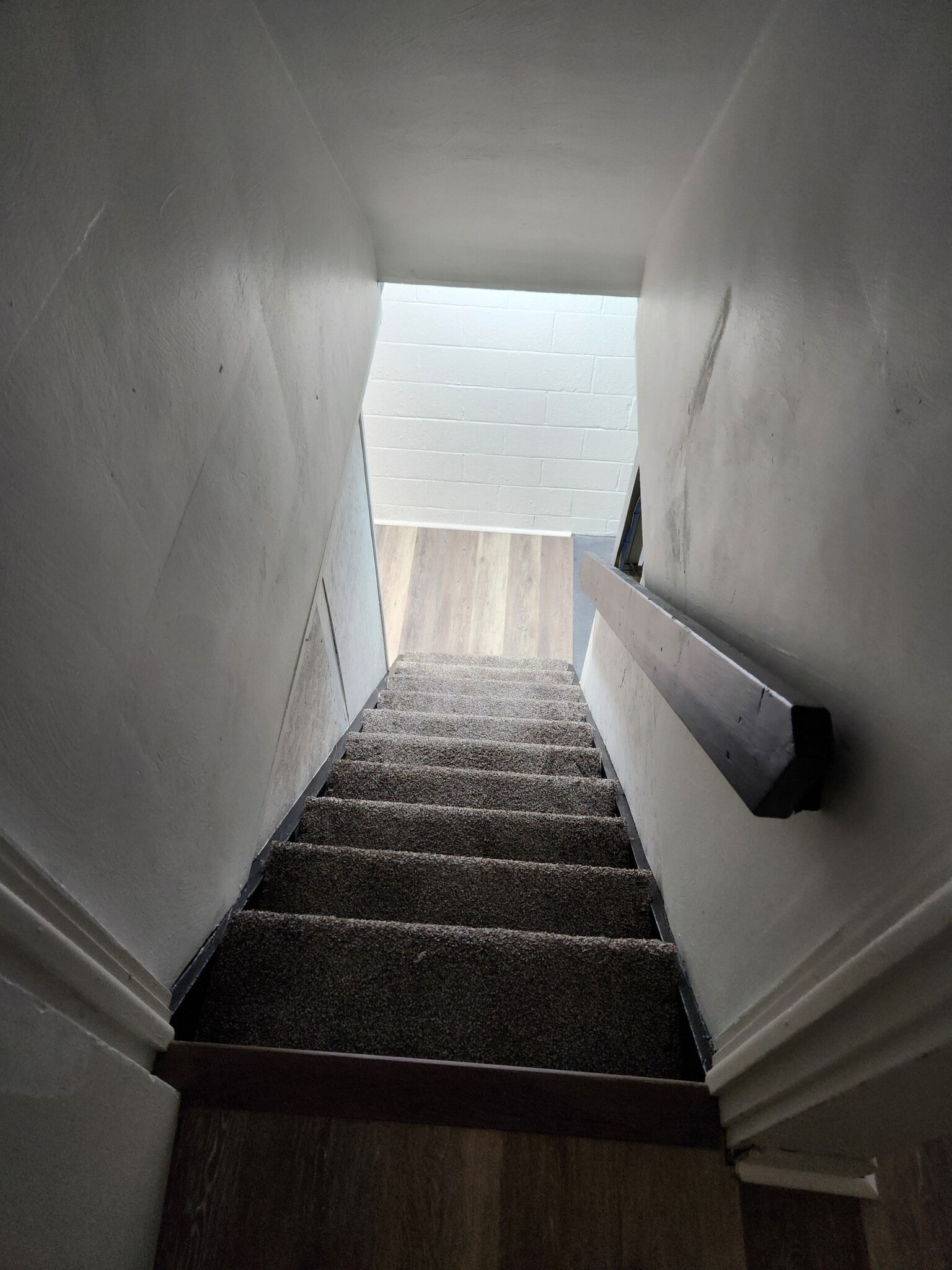 Building Photo - 414 Lincoln Ave