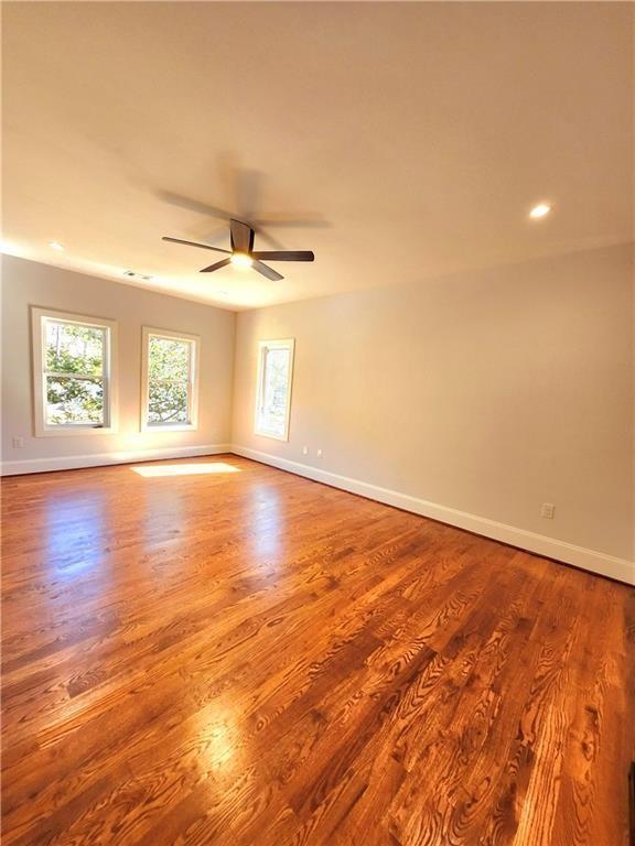 Building Photo - 1112 Shepherds Ln NE