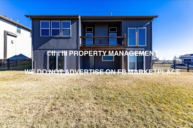 Building Photo - 12566 S Canyon Dr