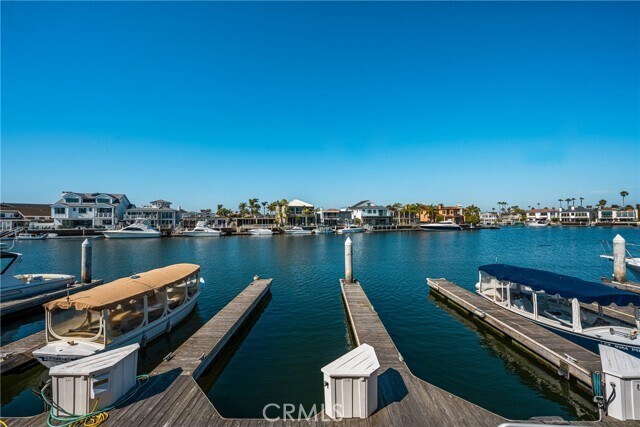 Building Photo - 3965 Aladdin Dr