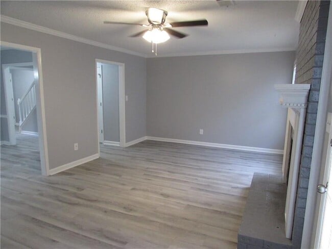 Building Photo - 1774 Twin Brooks Dr SE