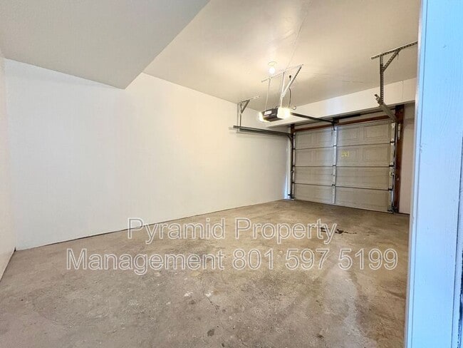 Building Photo - 4521 Bella Verde Ct