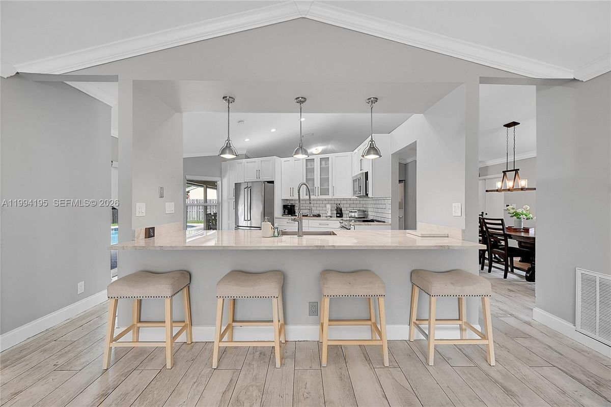 Building Photo - 9841 SW 1st St