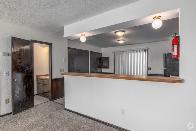 2BR, 2.5BA - 1225SF - Bathroom & Kitchen Bar - The Southern Place