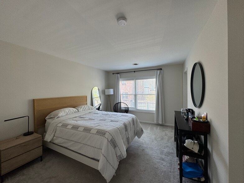 Masterbed - 233 Fairfield Ave