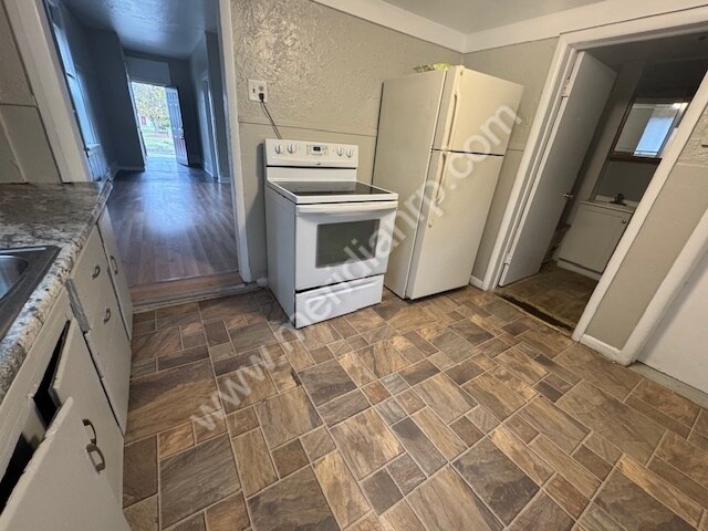 Building Photo - 2250 Chestnut St