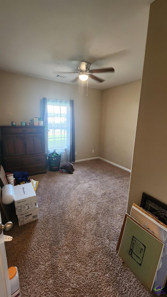 Building Photo - 4651 Griffin Dr
