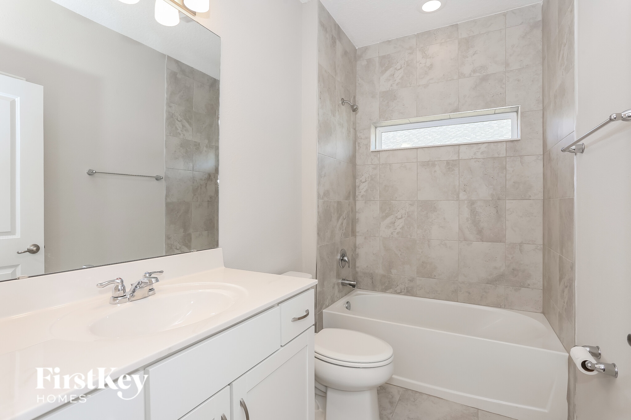 Building Photo - 82 Cottage Green Pl