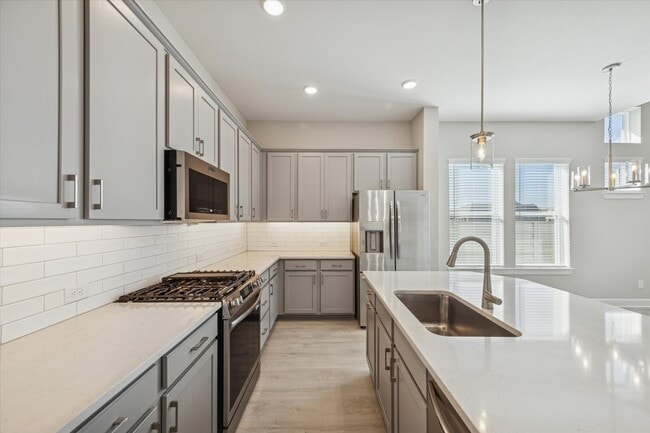 Building Photo - 5518 Kindle Aly