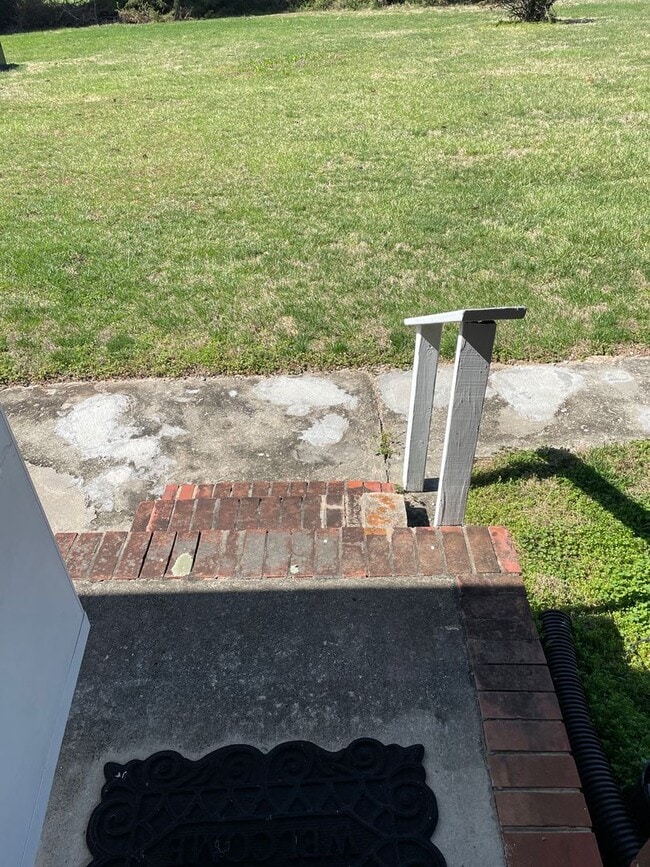 Building Photo - 2139 S Union Grove Rd