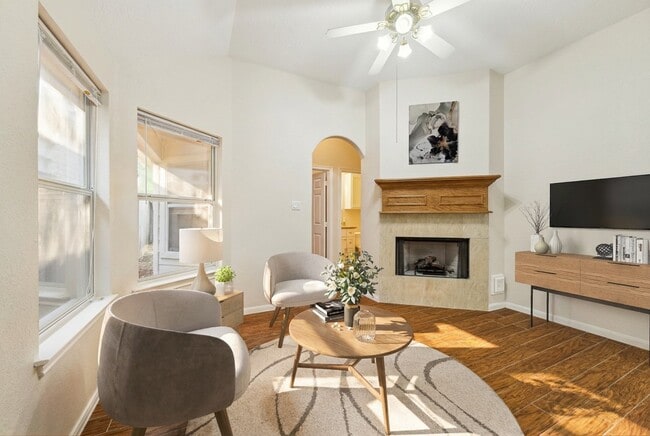 Building Photo - 2806 Crescent Star Rd