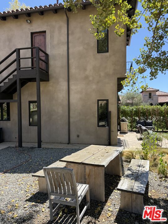 Building Photo - 33383 Mulholland Hwy