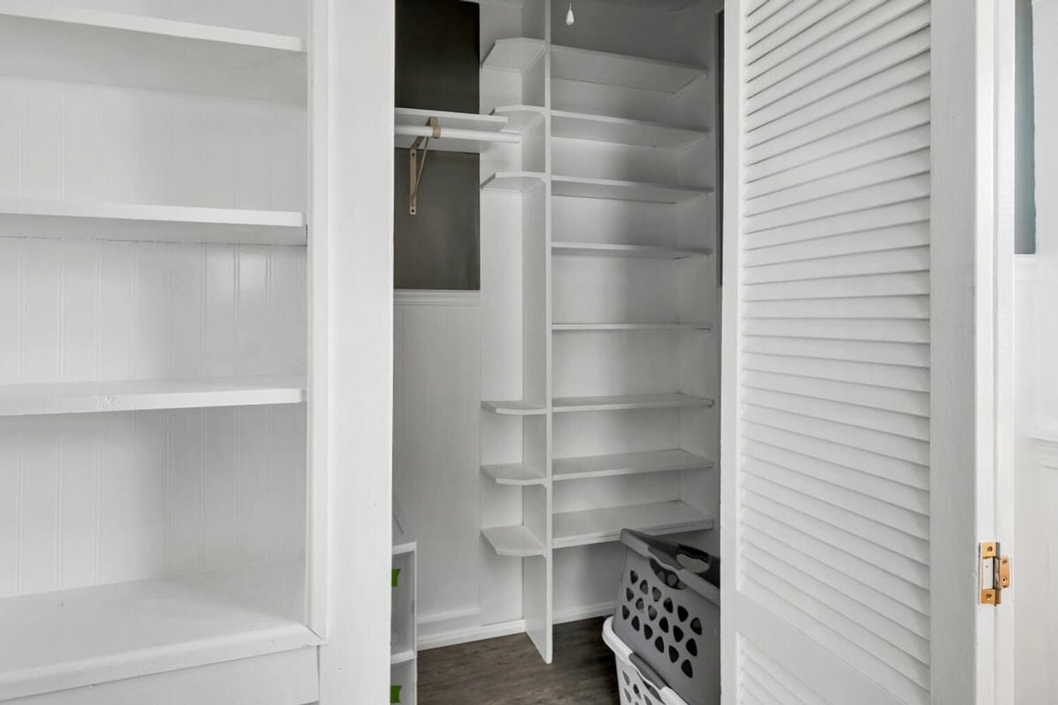 Building Photo - 9 Cole St