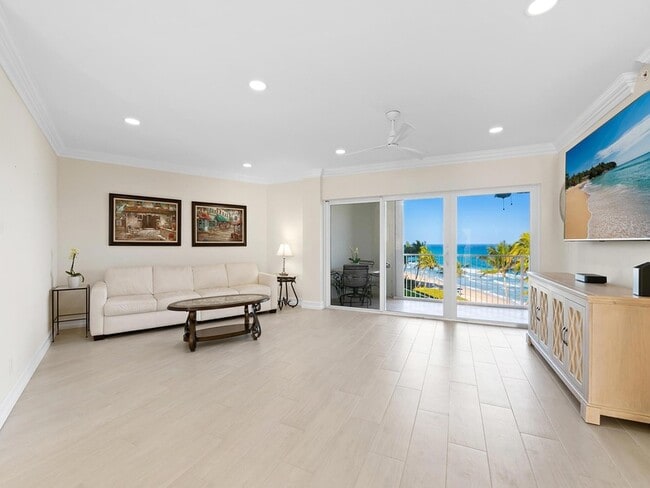 Building Photo - 3101 S Ocean Blvd