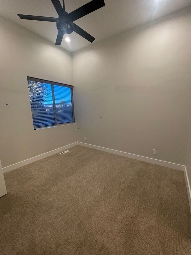 Building Photo - Fully Renovated Home in Millcreek – Modern...