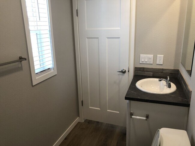 Building Photo - 1801 W 92nd Ave