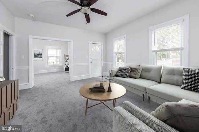 Building Photo - 21 Grandview Ave