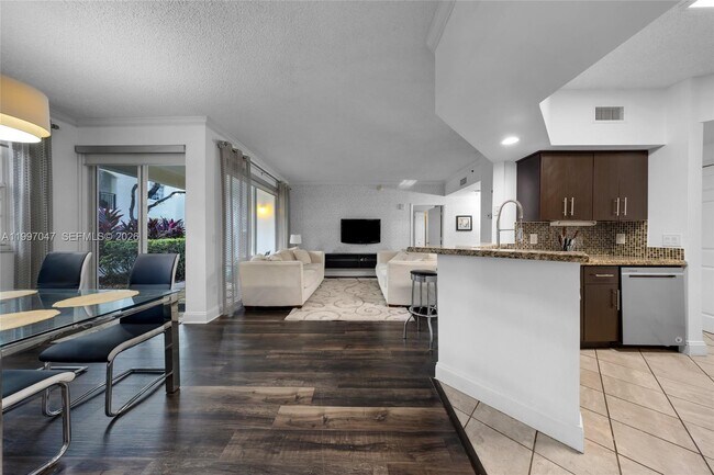 Building Photo - 3245 NE 184th St