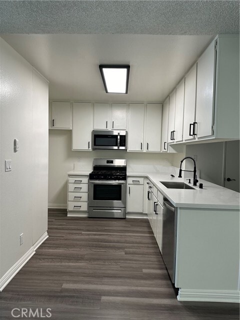 Building Photo - 25018 Eshelman Ave