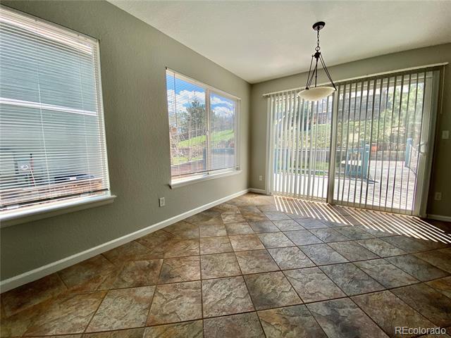 Building Photo - 4964 Waldenwood Dr
