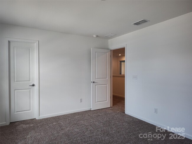 Building Photo - 14248 Canemeadow Dr