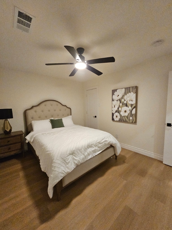 Building Photo - 4805 Alta Oaks Ln