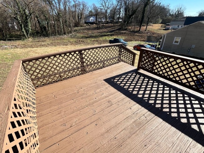 Building Photo - One Level Living with Central Air