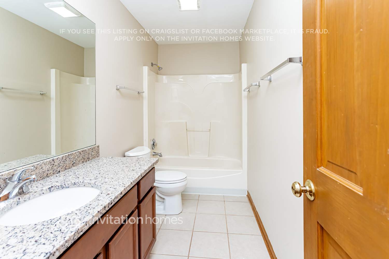 Building Photo - 1870 Ridgemont Ct