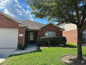 Building Photo - 30415 Deleon Fields Dr