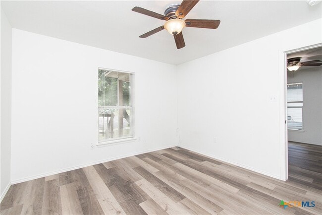 Building Photo - 306 S 25th St