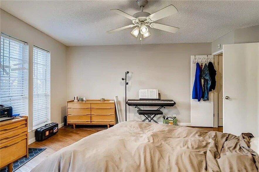 Unit A Bedroom 2_Decorated - 8007 Brockman St