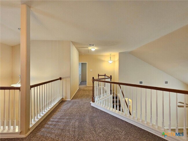 Building Photo - 7112 Cokui Dr
