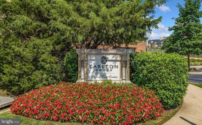 Building Photo - 11800 Sunset Hills Rd