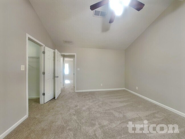 Building Photo - 850 Rambling Rose Ct NW