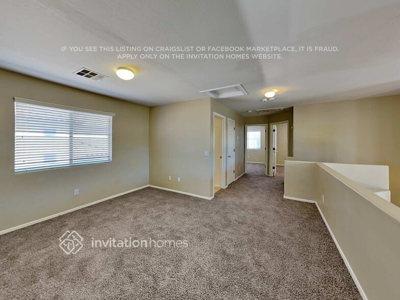 Building Photo - 7106 N 77th Dr